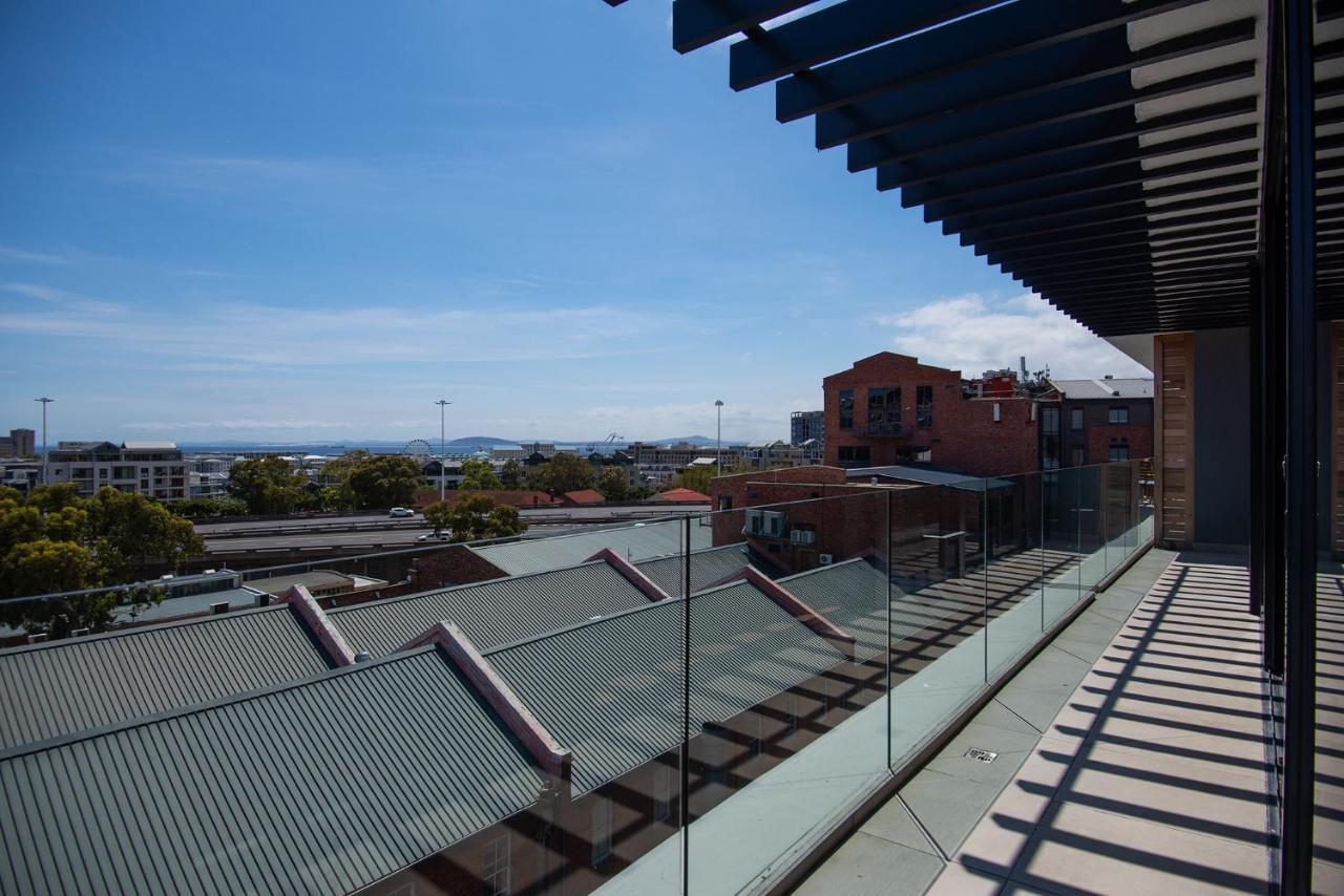 Apartment Urban Elephant. The Docklands *